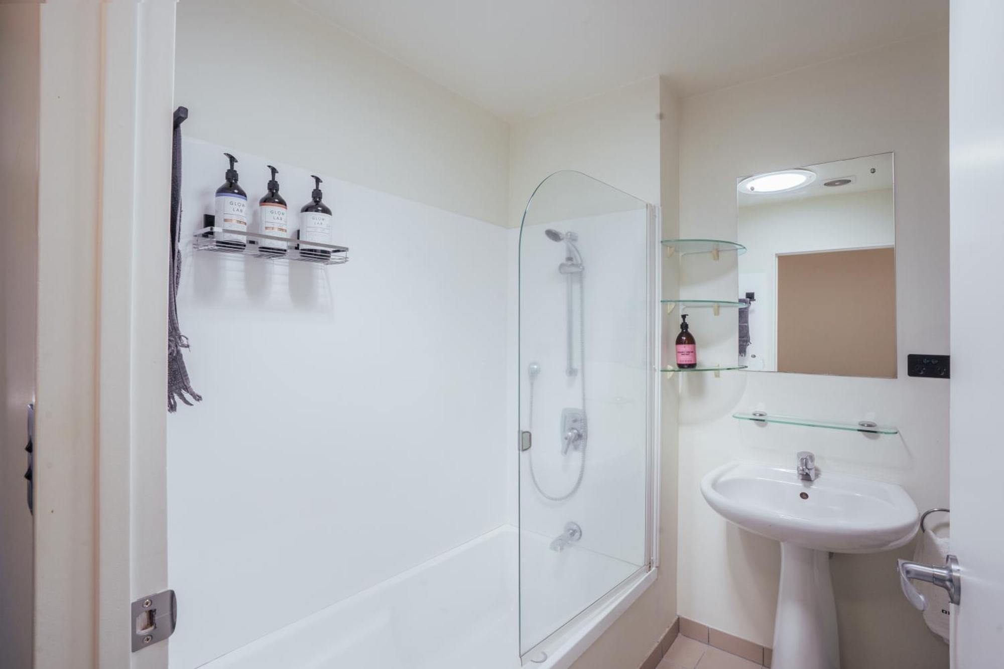 Auckland City Escape Modern Home With Spa Pool Ngoại thất bức ảnh